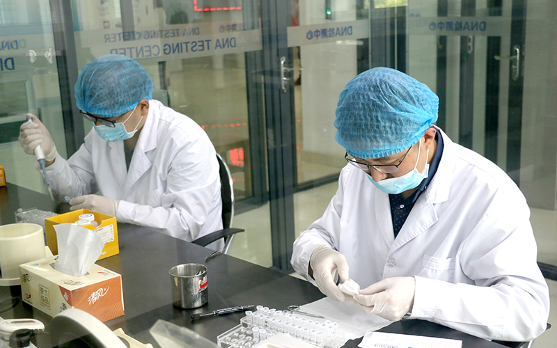 湖北省孕期鉴定正规机构去哪里做,湖北省做孕期亲子鉴定的适合人群 湖北省孕期鉴定正规机构去哪里做,湖北省做孕期亲子鉴定的适合人群